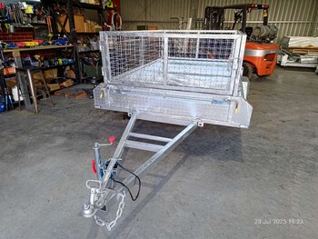 8x5 Box Trailer Single Axle 750kg ATM