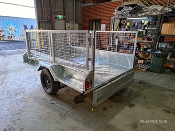 8x5 Box Trailer Single Axle 750kg ATM